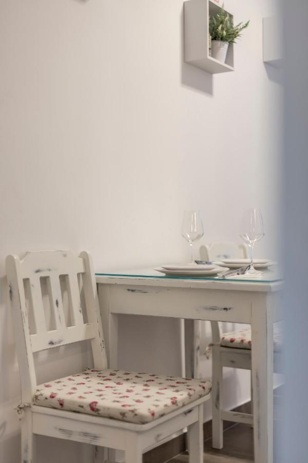 Studio Apartments Insula Split Exterior photo